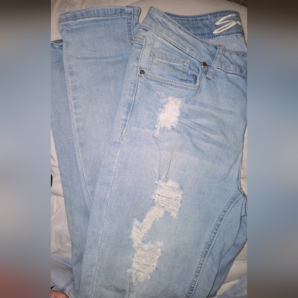 Seven7 Light Blue Distressed Women Jeans Size 6 Skinny - Picture 3 of 8